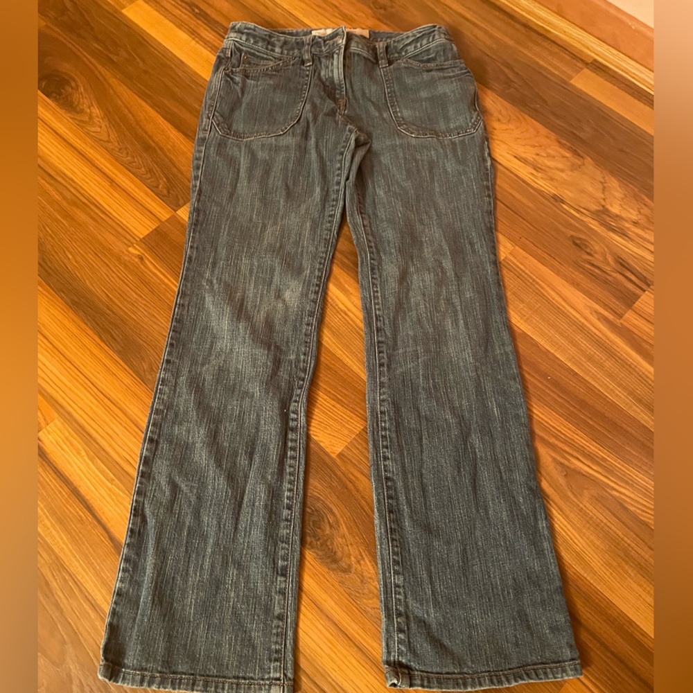 Low rise jeans